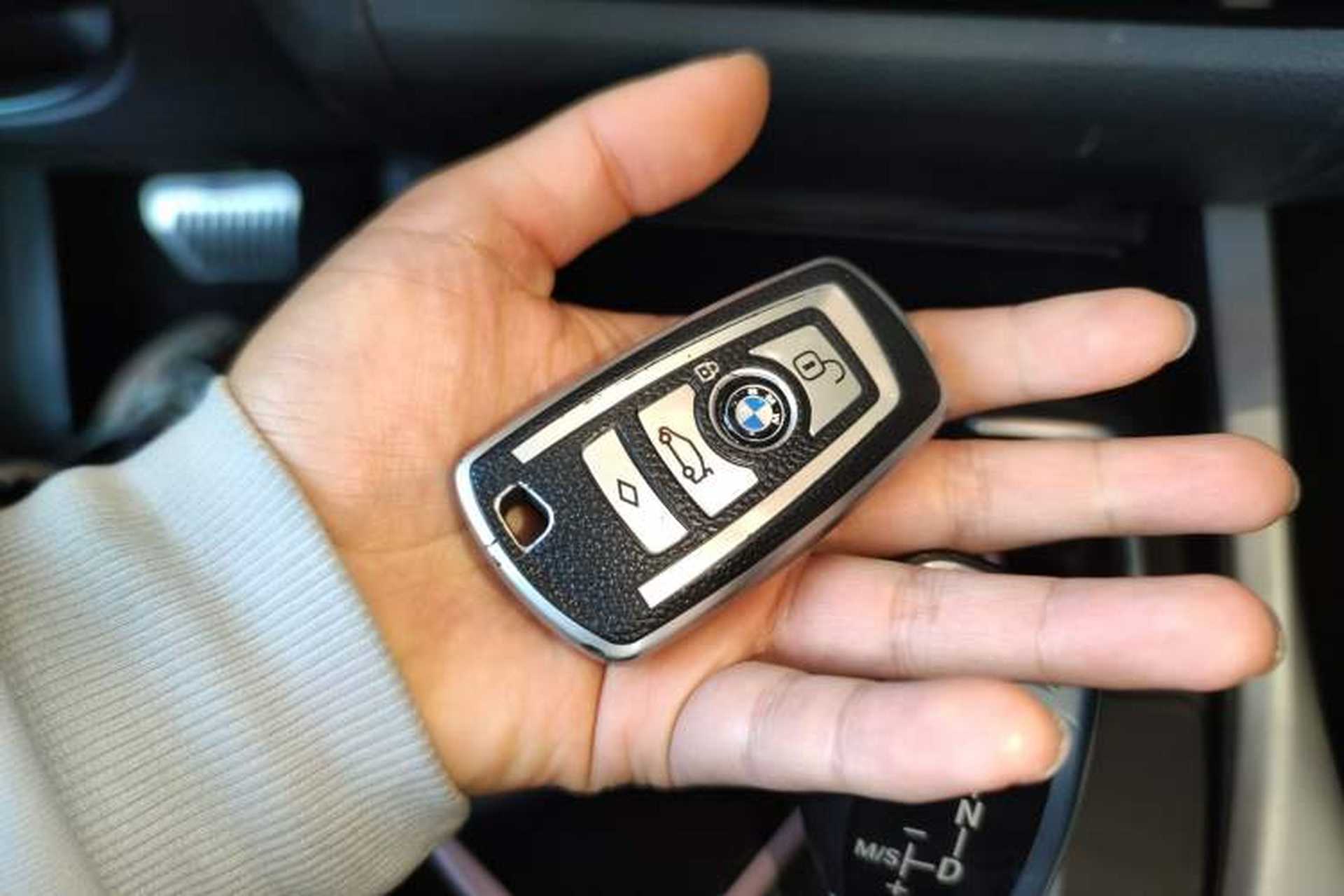 Used BMW 2 Series 2015 218i Convertible Coupe Vehicle Key