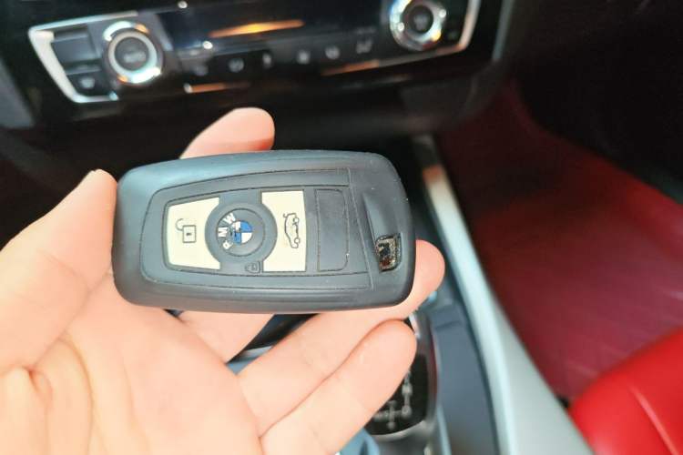 Used BMW 2 Series 2015 218i Convertible Coupe Vehicle Key