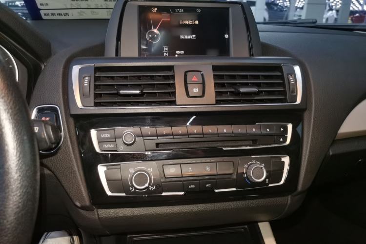 Used BMW 2 Series 2015 218i Audio And AC Panel