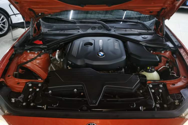 Used BMW 2 Series 2015 218i Engine Bay