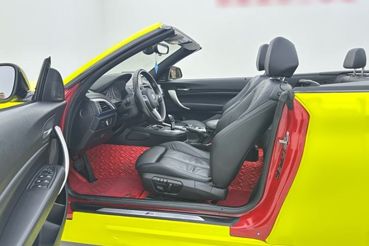 Used BMW 2 Series 2015 220i Convertible Coupe M Sport Edition Interior 5