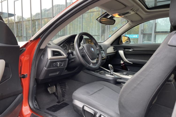 Used BMW 2 Series 2015 218i Interior 7