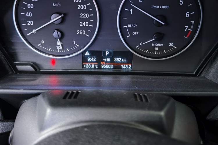 Used BMW 2 Series 2015 218i Convertible Coupe Odometer Close Up