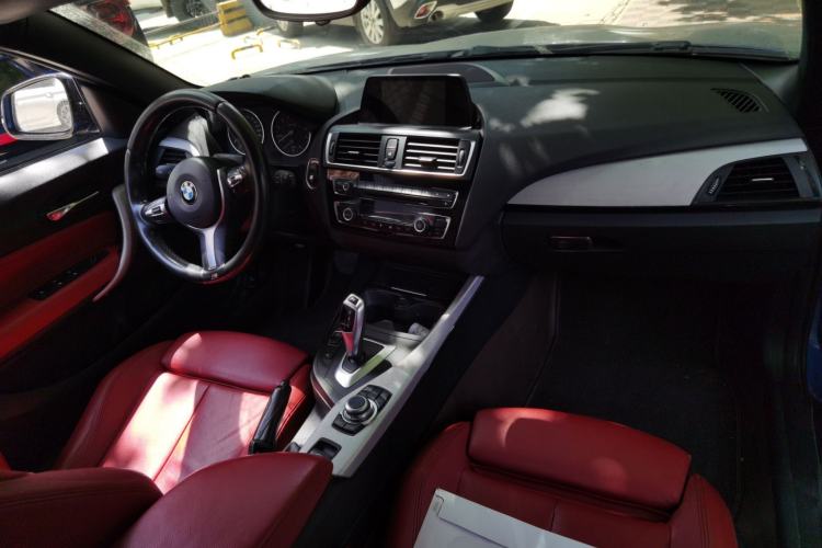 Used BMW 2 Series 2017 220i Convertible Coupe M Sport Edition Center Console