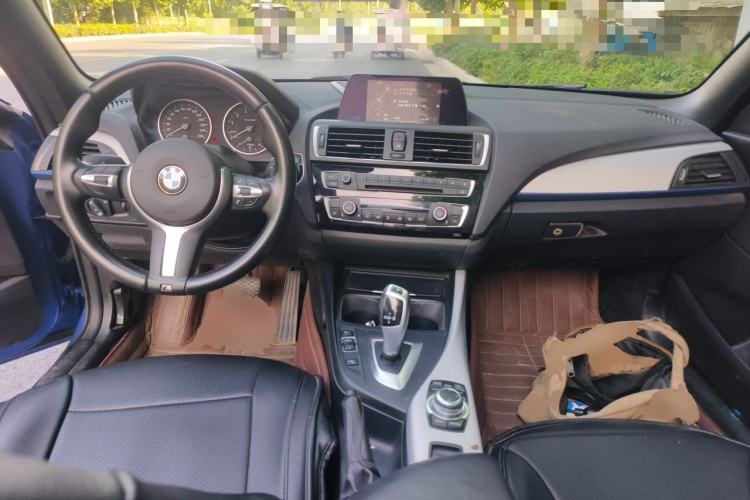 Used BMW 2 Series 2017 220i Convertible Coupe M Sport Edition Center Console