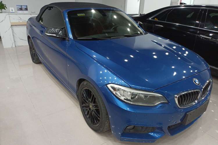 Used BMW 2 Series 2017 220i Convertible Coupe M Sport Edition Exterior 2