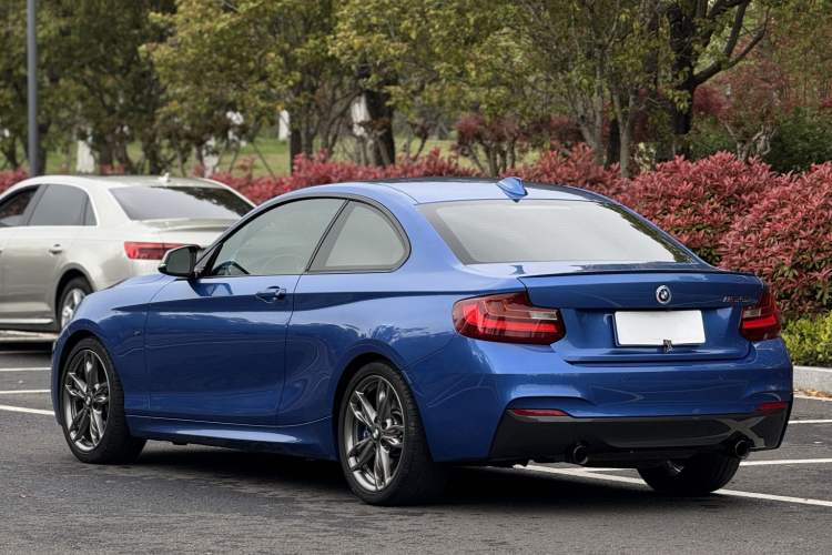 Used BMW 2 Series 2017 M240i Exterior 4