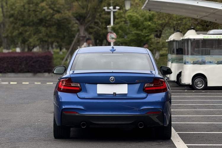Used BMW 2 Series 2017 M240i Exterior 5