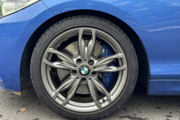 Used BMW 2 Series 2017 M240i Exterior 6