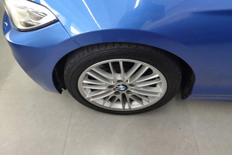 Used BMW 2 Series 2017 220i Convertible Coupe M Sport Edition Exterior 7