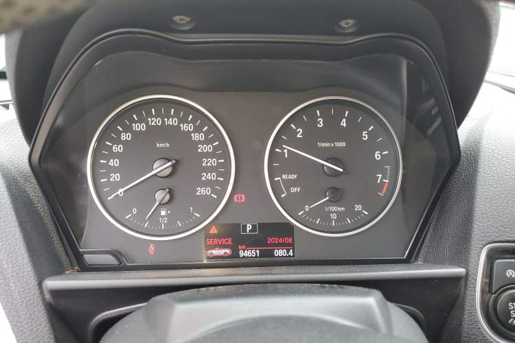 Used BMW 2 Series 2017 220i Convertible Coupe Leading Model Instrument Cluster