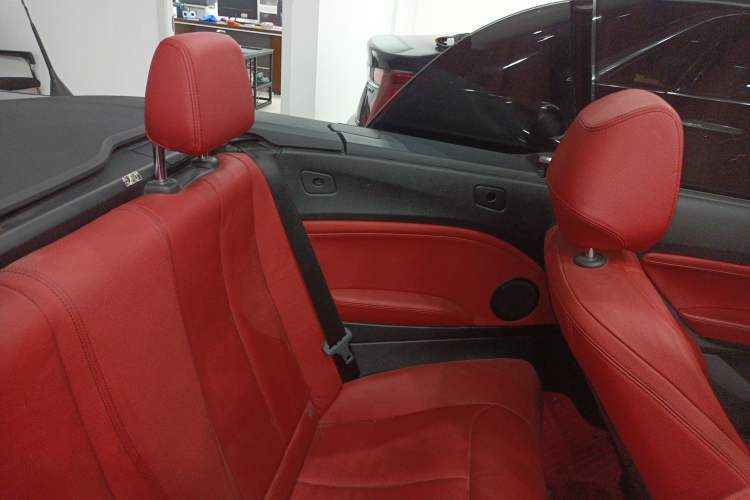 Used BMW 2 Series 2017 220i Convertible Coupe M Sport Edition Interior 8