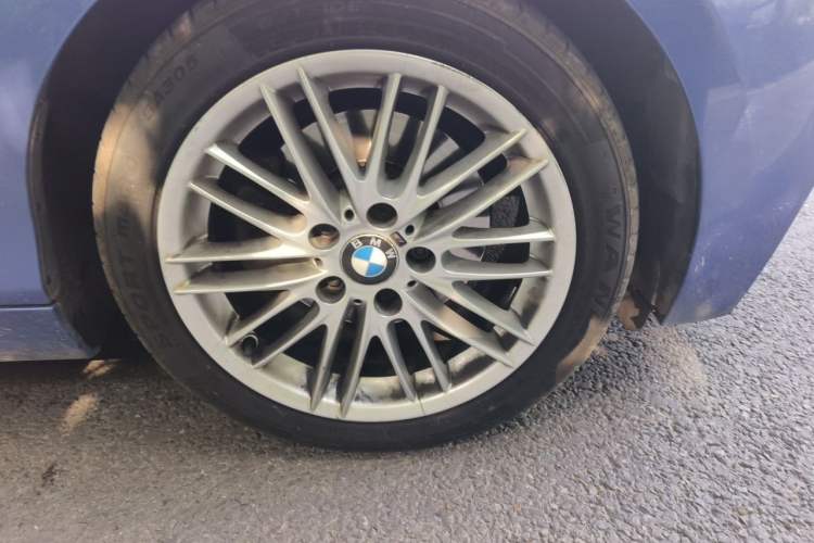 Used BMW 2 Series 2017 220i Convertible Coupe M Sport Edition Right Front Wheel Hub