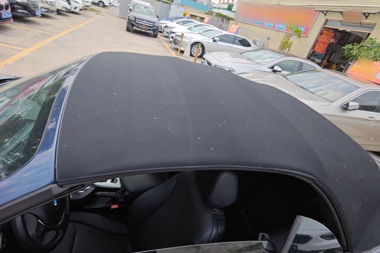 Used BMW 2 Series 2017 220i Convertible Coupe Leading Model Roof
