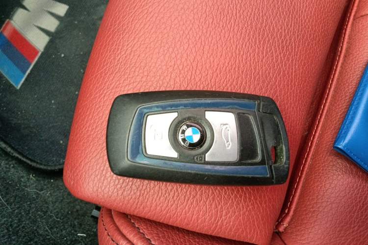 Used BMW 2 Series 2017 220i Convertible Coupe M Sport Edition Vehicle Key