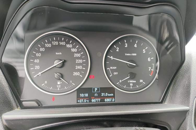 Used BMW 2 Series 2017 220i Convertible Coupe Leading Model Instrument Cluster
