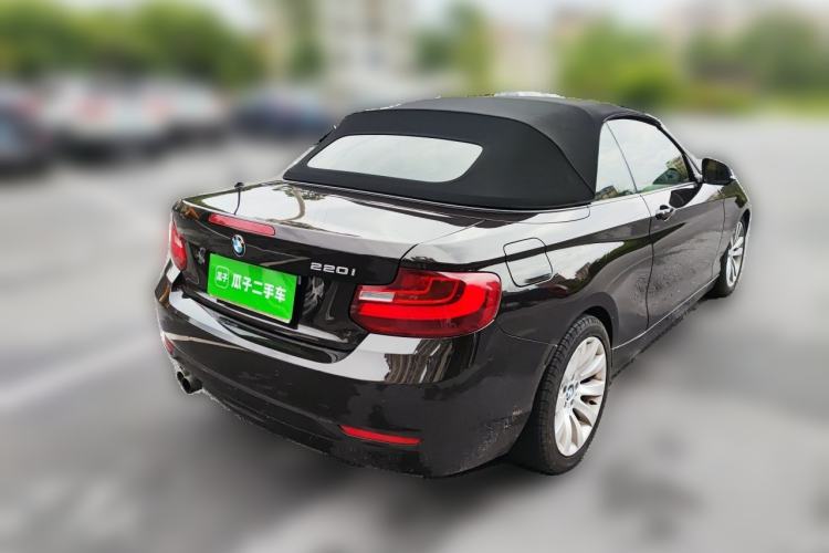 Used BMW 2 Series 2017 220i Convertible Coupe Leading Model Rear Right 45 Deg