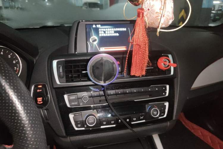 Used BMW 2 Series 2017 220i Convertible Coupe Leading Model Audio And AC Panel