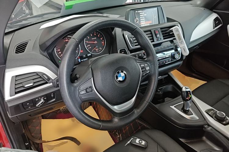 Used BMW 2 Series 2017 220i Convertible Coupe Leading Model Center Console