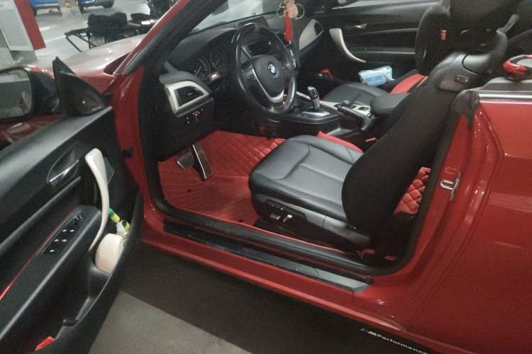 Used BMW 2 Series 2017 220i Convertible Coupe Leading Model Driver Seat