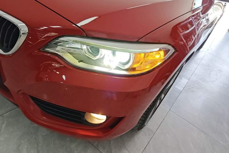Used BMW 2 Series 2017 220i Convertible Coupe Leading Model Left Front Headlight