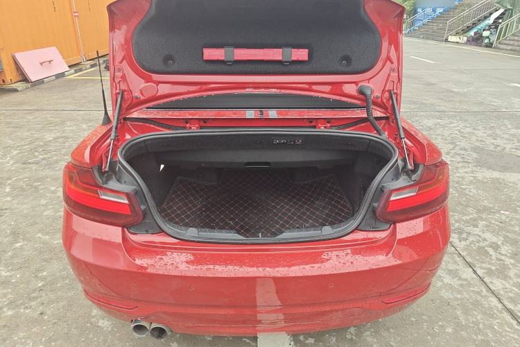 Used BMW 2 Series 2017 220i Convertible Coupe Leading Model Trunk