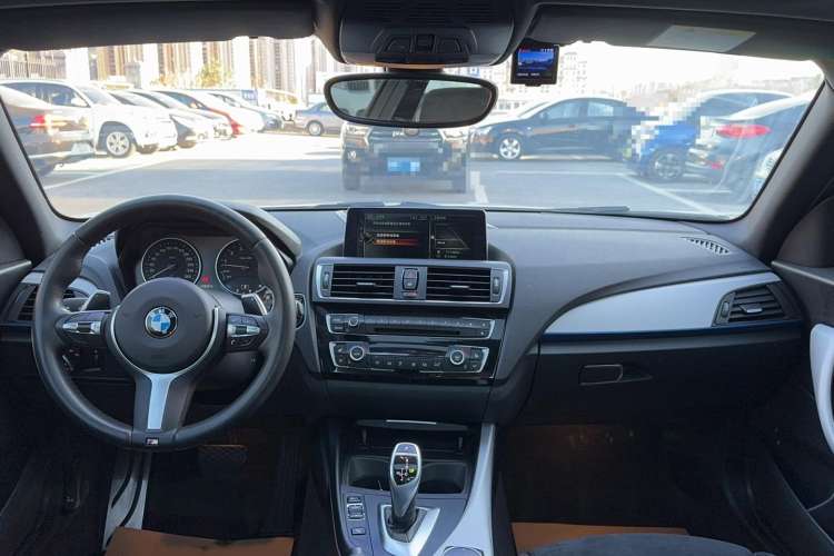 Used BMW 2 Series 2017 M240i Center Console
