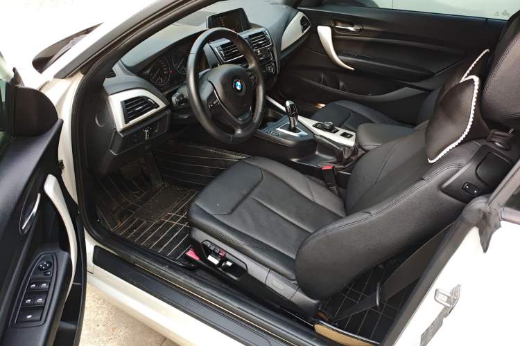 Used BMW 2 Series 2017 220i Convertible Coupe Leading Model Driver Seat