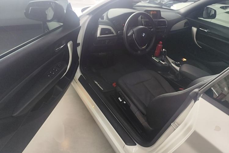 Used BMW 2 Series 2017 220i Convertible Coupe Leading Model Driver Seat