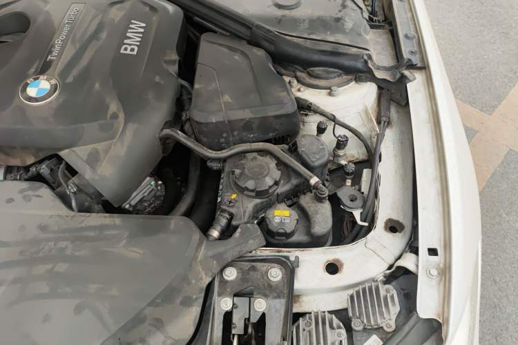 Used BMW 2 Series 2017 220i Leading Model Engine Bay Left