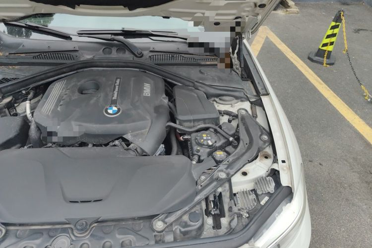 Used BMW 2 Series 2017 220i Convertible Coupe Leading Model Engine Bay Left
