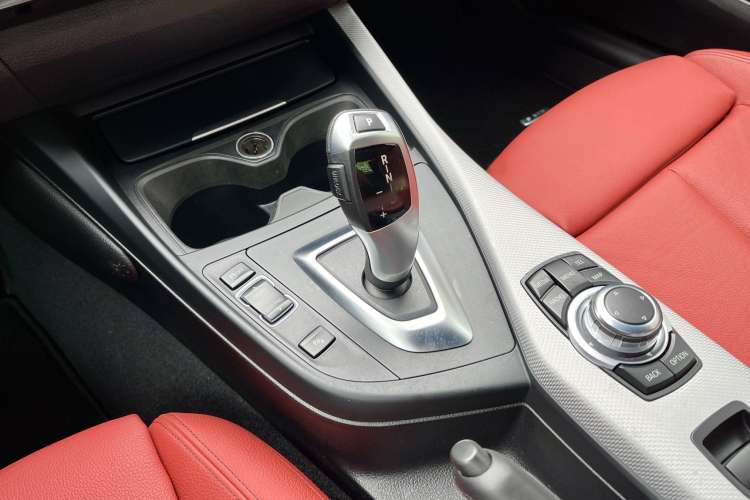 Used BMW 2 Series 2017 220i Convertible Coupe M Sport Edition Gear Lever