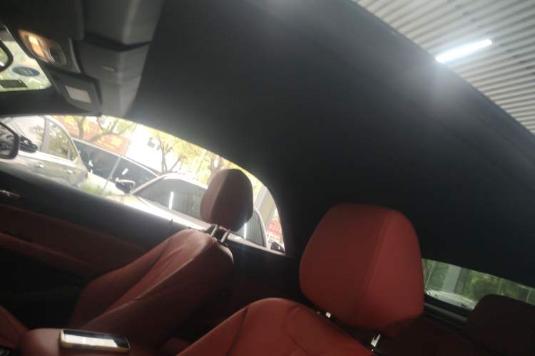 Used BMW 2 Series 2017 220i Convertible Coupe Leading Model Headliner
