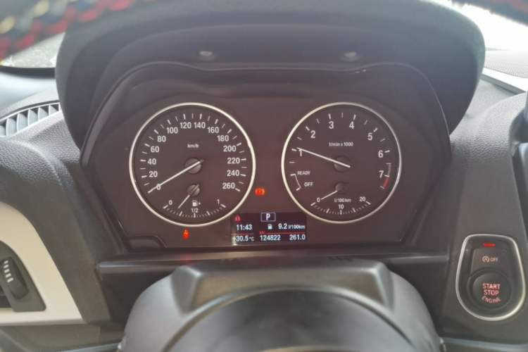 Used BMW 2 Series 2017 220i Convertible Coupe Leading Model Instrument Cluster
