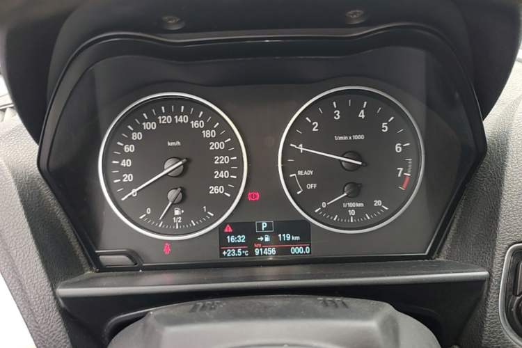 Used BMW 2 Series 2017 220i Convertible Coupe Leading Model Instrument Cluster