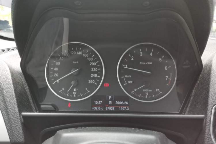 Used BMW 2 Series 2017 220i Convertible Coupe Leading Model Instrument Cluster