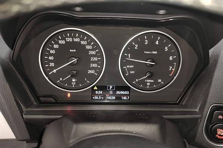 Used BMW 2 Series 2017 220i Convertible Coupe Leading Model Instrument Cluster