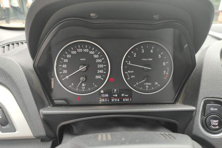 Used BMW 2 Series 2017 220i Convertible Coupe Leading Model Instrument Cluster