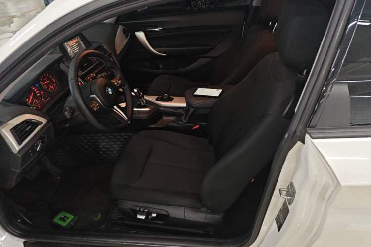 Used BMW 2 Series 2017 220i Leading Model Left Front Seat