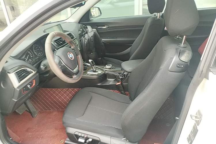 Used BMW 2 Series 2017 220i Leading Model Left Front Seat