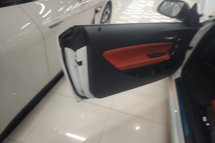 Used BMW 2 Series 2017 220i Convertible Coupe Leading Model Left Rear Door Interior