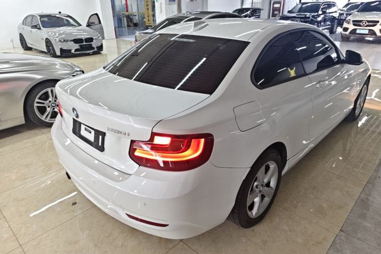Used BMW 2 Series 2017 220i Leading Model Rear Right 45 Deg