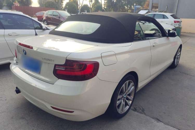 Used BMW 2 Series 2017 220i Convertible Coupe Leading Model Rear Right 45 Deg