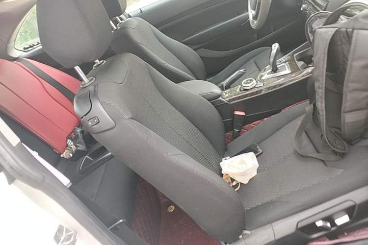 Used BMW 2 Series 2017 220i Leading Model Right Front Seat