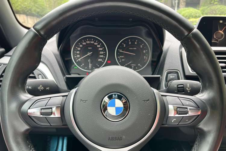 Used BMW 2 Series 2017 220i Convertible Coupe M Sport Edition Steering Wheel