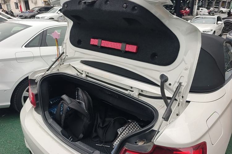 Used BMW 2 Series 2017 220i Convertible Coupe Leading Model Trunk