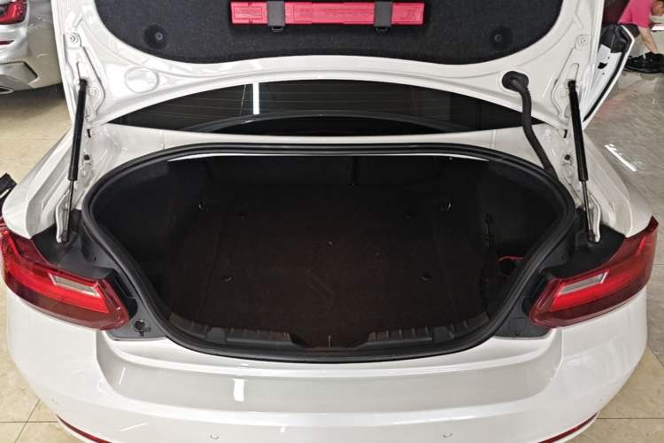 Used BMW 2 Series 2017 220i Leading Model Trunk