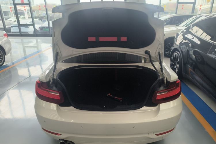 Used BMW 2 Series 2017 220i Leading Model Trunk