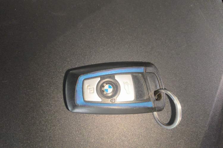Used BMW 2 Series 2017 220i Convertible Coupe M Sport Edition Vehicle Key