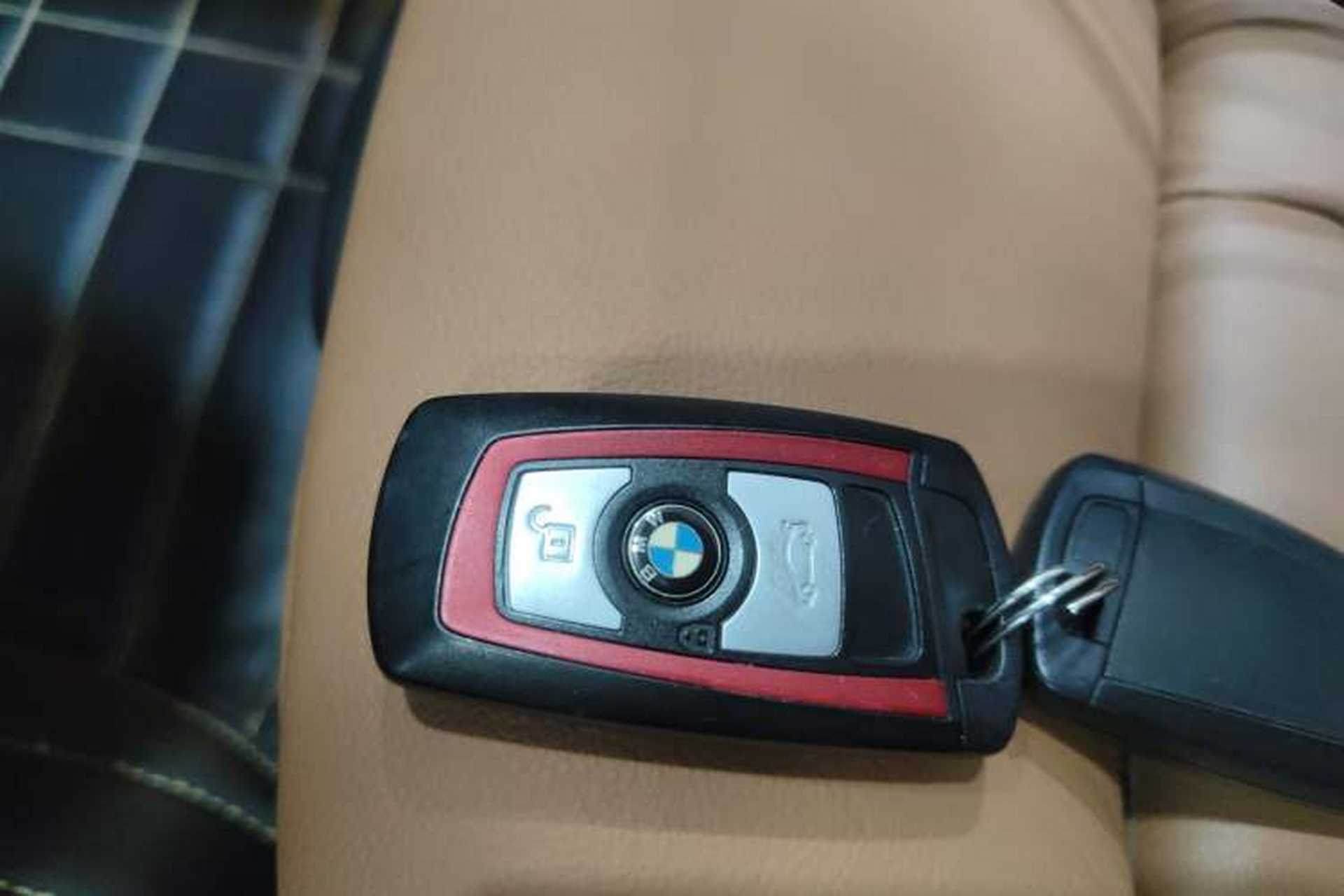 Used BMW 2 Series 2017 220i Sport Design Package Vehicle Key